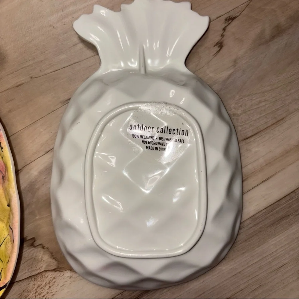 Tropical Pineapple Platter Set of 6 with Pineapple Stand